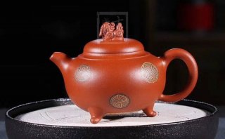 《獅韻》紫砂壺全手工茶壺老師小紅泥,絞泥(段泥、紫泥、綠泥等)壺 《獅韻》紫砂壺全手工茶壺老師小紅泥,絞泥(段泥、紫泥、綠泥等)壺