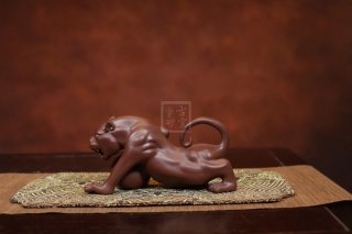 《有求必應(yīng)-茶寵擺件豹》宜興紫砂紫砂壺全手工茶壺老師 《有求必應(yīng)-茶寵擺件豹》宜興紫砂紫砂壺全手工茶壺老師