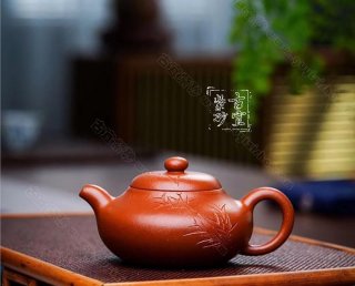 《玉乳》 《玉乳》