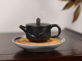 《年年有魚》 《年年有魚》