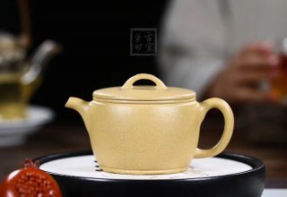 《漢瓦》 《漢瓦》