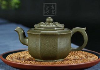 《如意八方》宜興紫砂壺高級工藝美術師純手工民國綠中壺茶具泡茶壺八方 《如意八方》宜興紫砂壺高級工藝美術師純手工民國綠中壺茶具泡茶壺八方