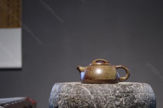 柴燒牛蓋半月 柴燒牛蓋半月