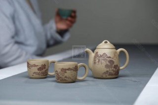 《高山流水套組》 《高山流水套組》