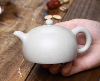 《半月》 《半月》