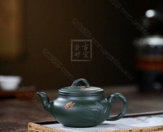 《鏡瓦》 《鏡瓦》