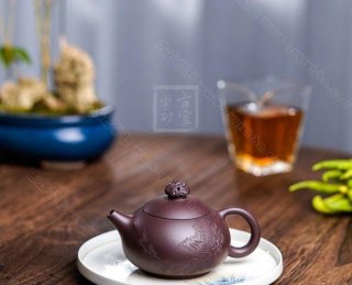 《龍珠壺》 《龍珠壺》