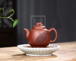 《靈龍納福》 《靈龍納福》