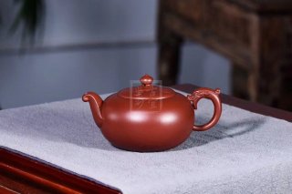 《游龍如意》宜興紫砂壺全手工茶壺名師老師大紅袍 《游龍如意》宜興紫砂壺全手工茶壺名師老師大紅袍