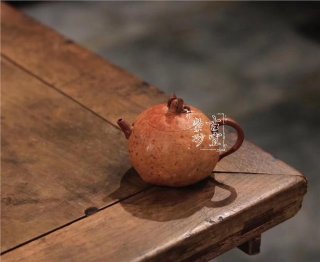 《石榴》 《石榴》